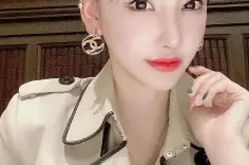 一天5个瓜！全身整容、顶流恋情、深夜泡酒吧赵丽颖最让人意外